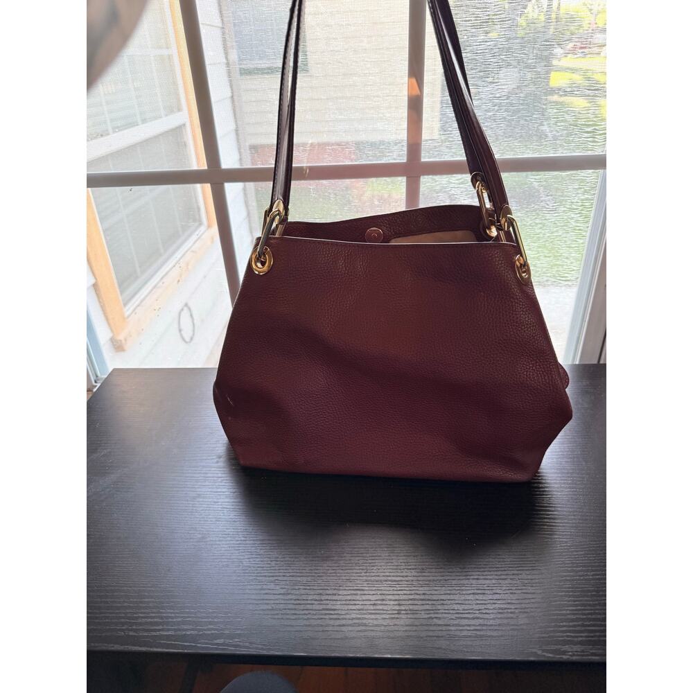Michael Kors Raven Large Pebbled Leather Shoulder Tote Burgundy Center Zip Bag